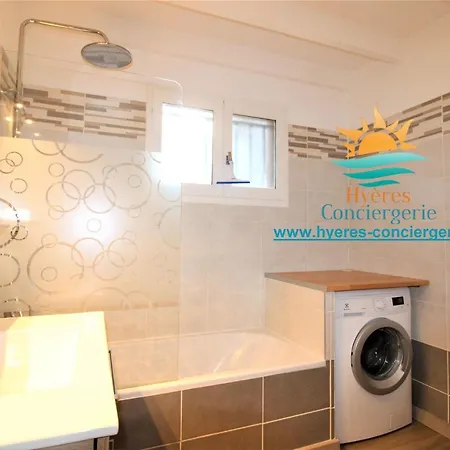Triplex 2-port D'hyeres -400m-clim Wifi Parking By Hc Апартаменты