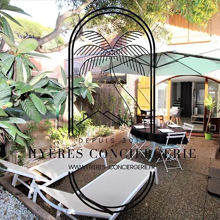 Apartment Triplex 2-port D'hyeres -400m-clim Wifi Parking By Hc