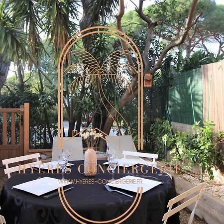 Triplex 2-port D'hyeres -400m-clim Wifi Parking By Hc Apartment Hyeres