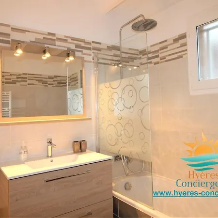 Triplex 2-port D'hyeres -400m-clim Wifi Parking By Hc *